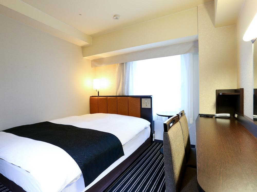 Apa Hotel Higashi Shinjuku Ekimae Tokio Buitenkant foto