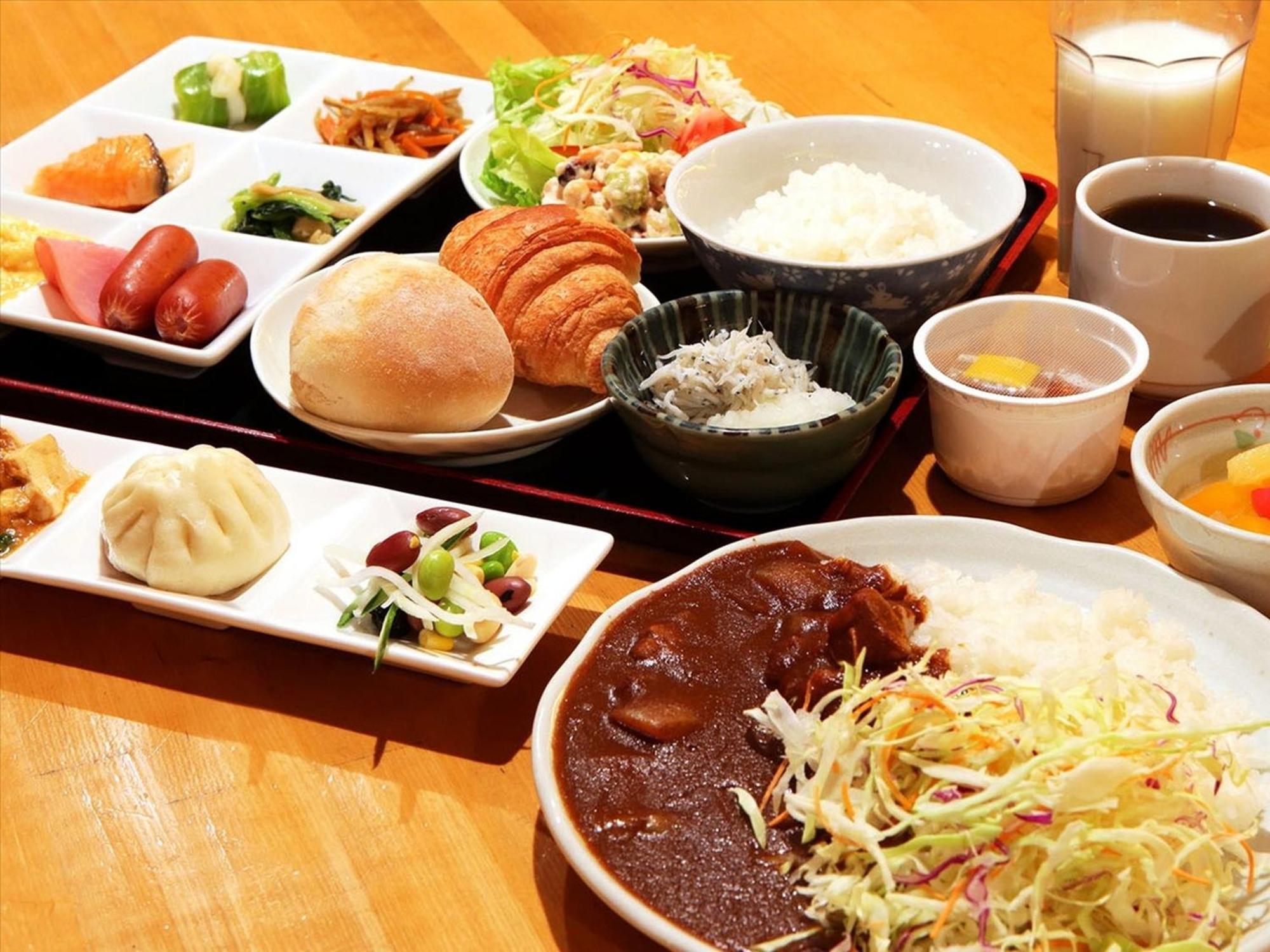 Apa Hotel Higashi Shinjuku Ekimae Tokio Buitenkant foto
