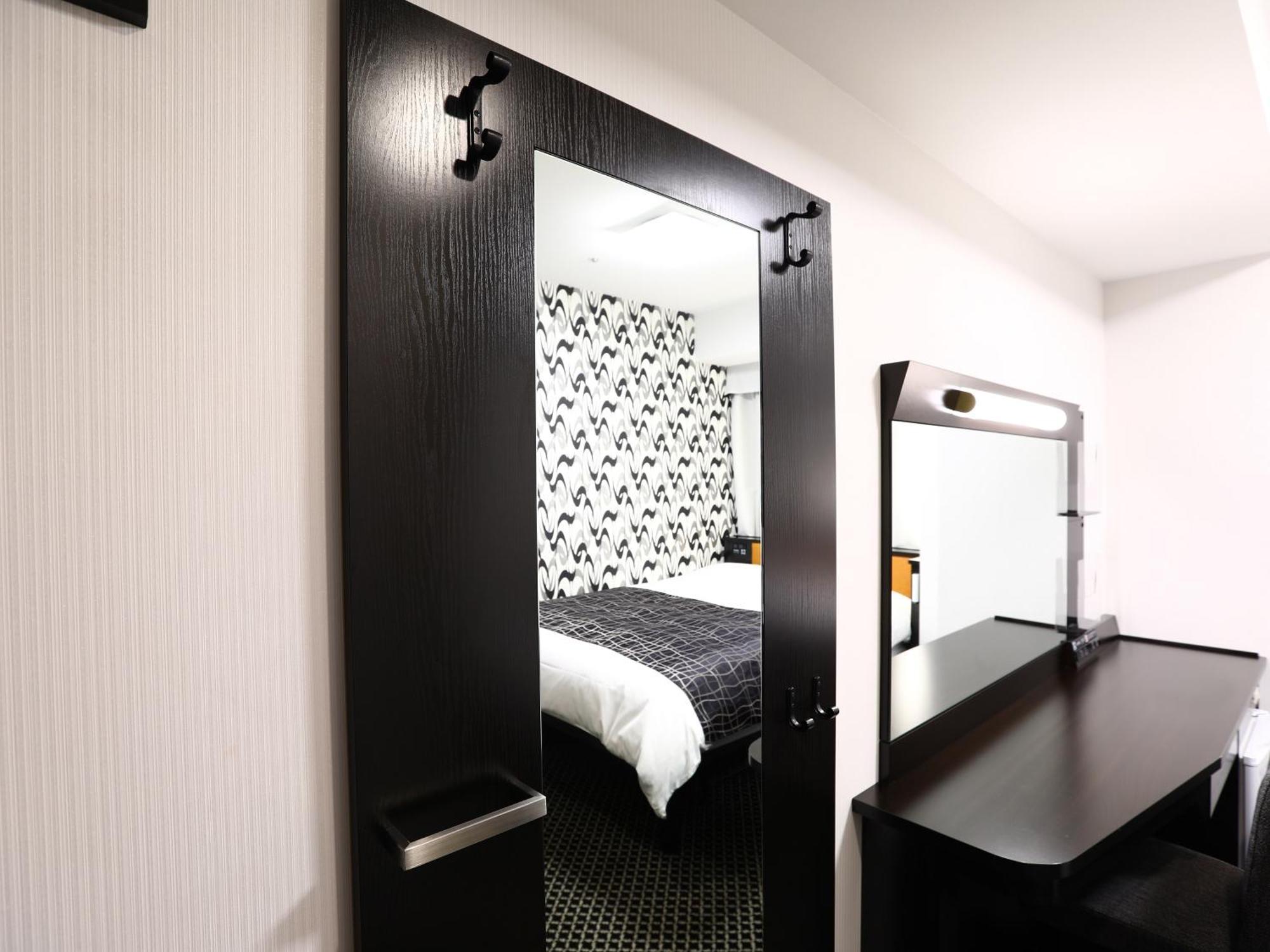 Apa Hotel Higashi Shinjuku Ekimae Tokio Buitenkant foto